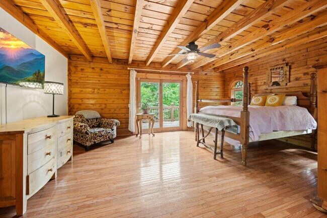 Building Photo - 49 Dandelion Ln