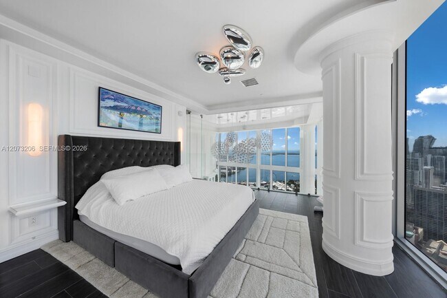 Building Photo - 888 Biscayne Blvd