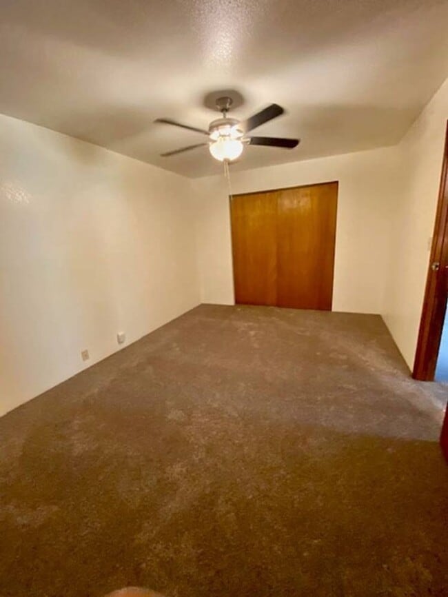 Building Photo - 1 BEDROOM, 1 BATH APT IN KAPAA