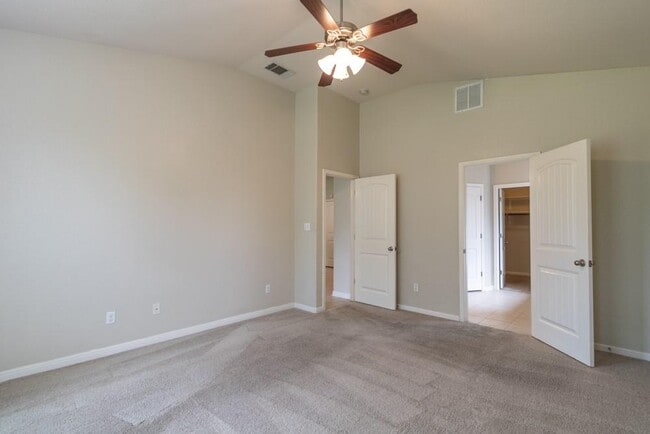 Building Photo - 18601 Derby Hill Ln