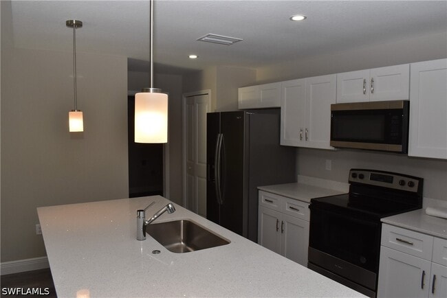 Building Photo - 3761 Casco Cir