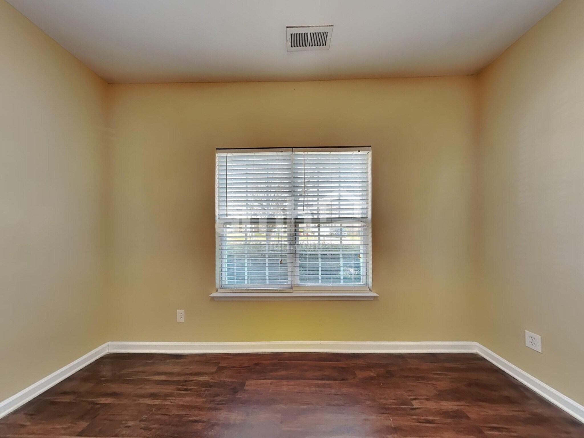 Building Photo - 4149 Shadetree Dr