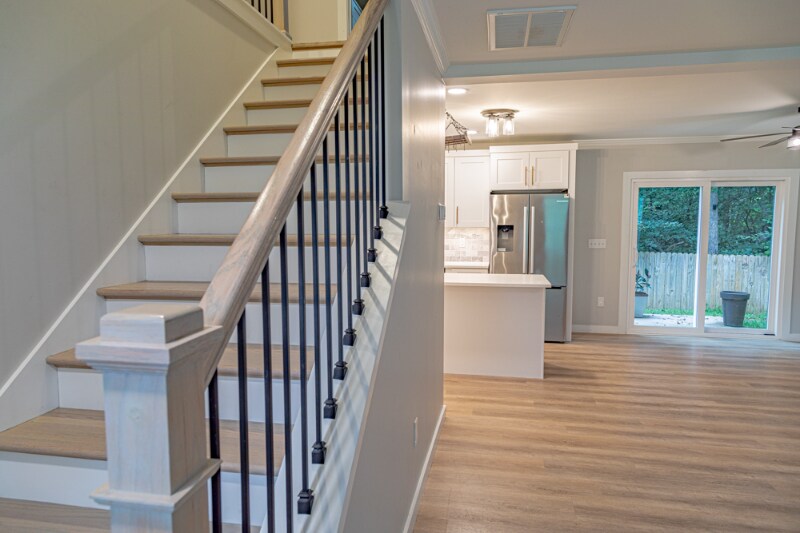 Building Photo - 122 Hunters Woods Dr
