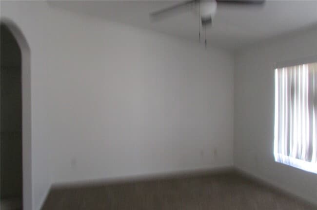 Building Photo - 2402 Prickly Pear Dr