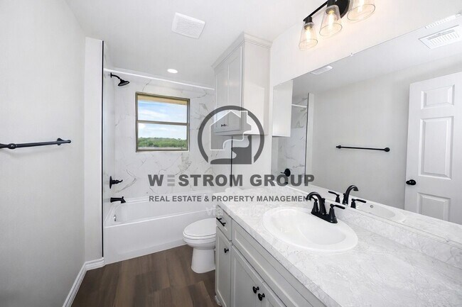 Building Photo - 1119 Salt Creek Rd