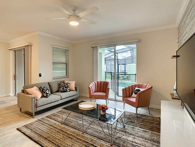 Primary Photo - 2865 Simile St