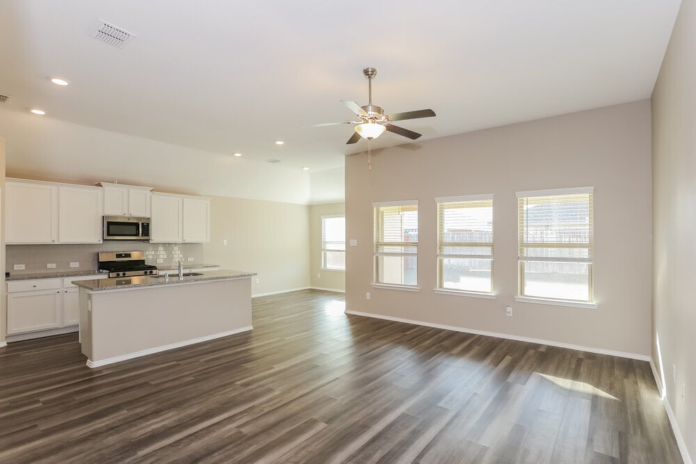 Building Photo - 14425 Jaycee Ln