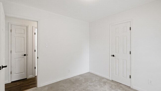 Building Photo - 3132 Fields Dr