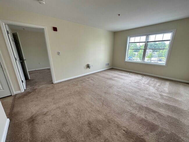 Building Photo - 20 Sentinel Court