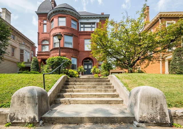 Building Photo - 1436 S 3rd St