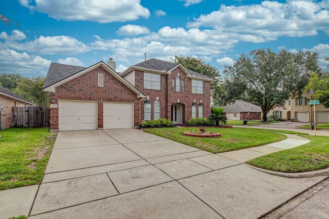 Building Photo - 23106 Beech Canyon Dr