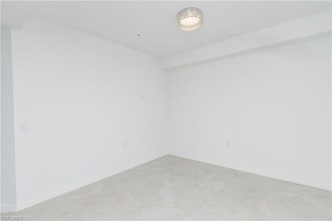 Building Photo - 18461 Copperhead Ct N