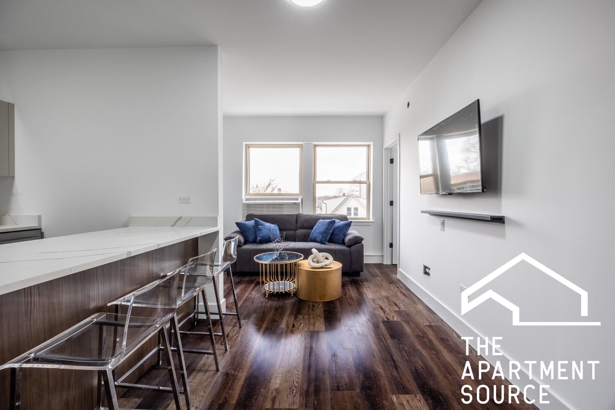 Building Photo - 5651 N Ashland Ave