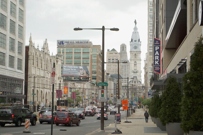 Building Photo - 1426 Callowhill St