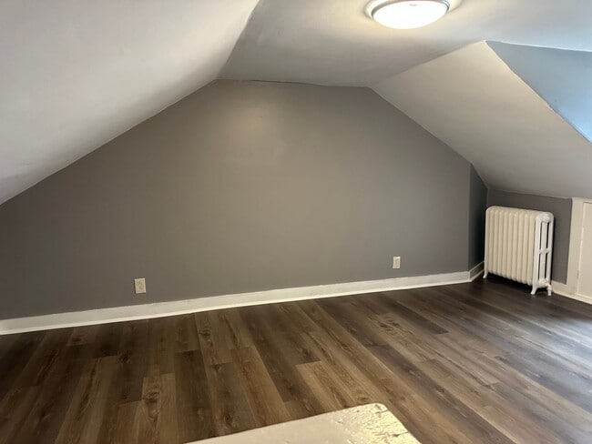 Building Photo - Beautiful Lancaster City 3 BR For Rent