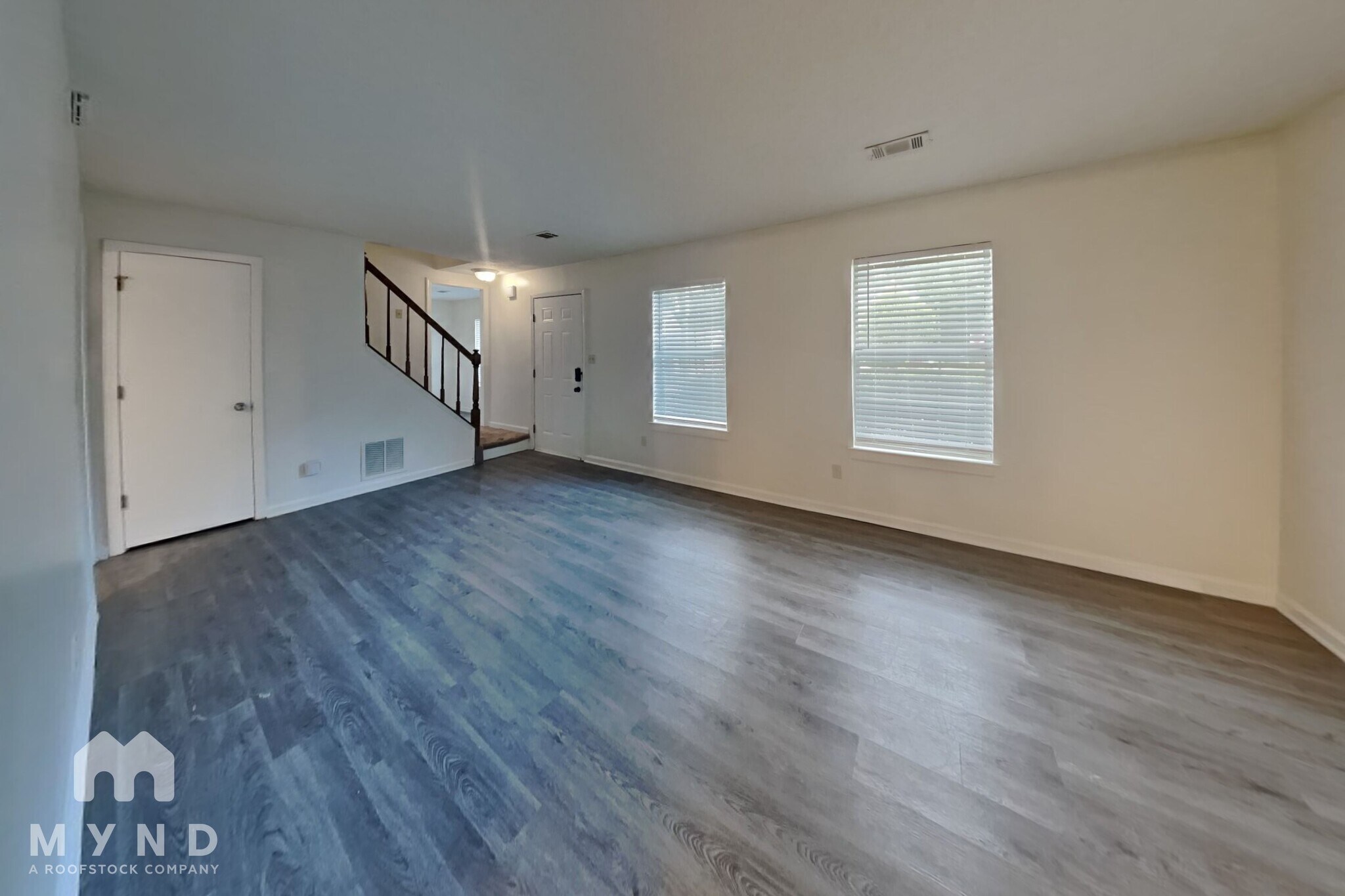 Building Photo - 5561 Northcut Dr