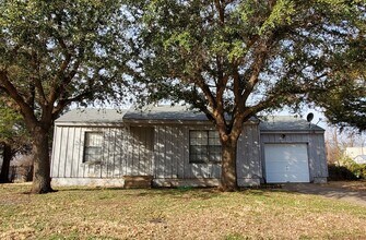 Building Photo - 2 Bedroom 1 Bath in Faith Village