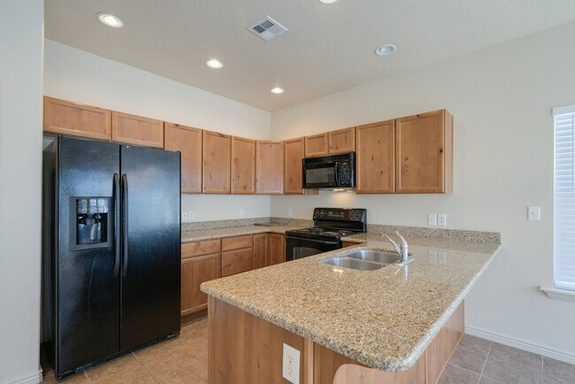 Building Photo - Spacious 3 Bedroom Corner Lot Home Near So...