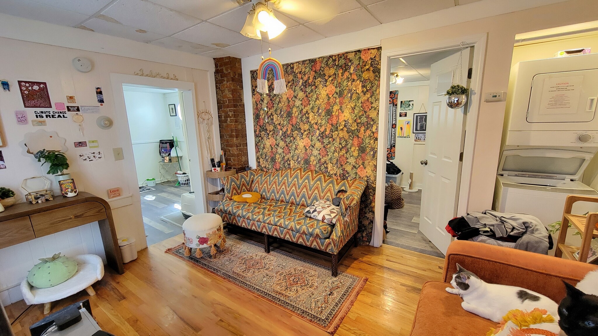 Building Photo - 1324 Vermont St