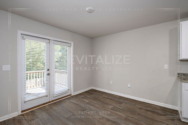 Building Photo - Dream 2-Story 5 BD 3 BA House in Spanish Fort!