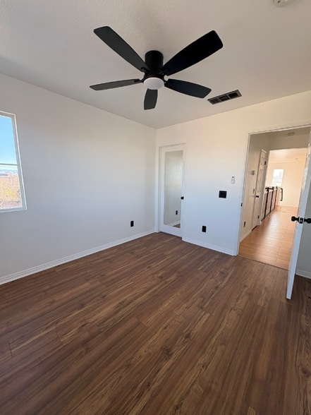 Building Photo - 14130 Gaucho Ct