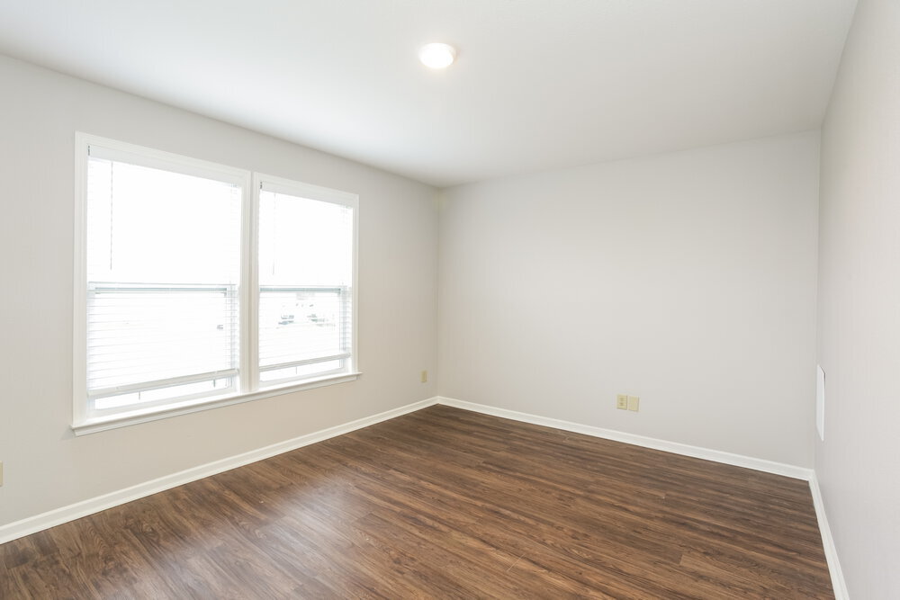 Building Photo - 8243 Retreat Ln