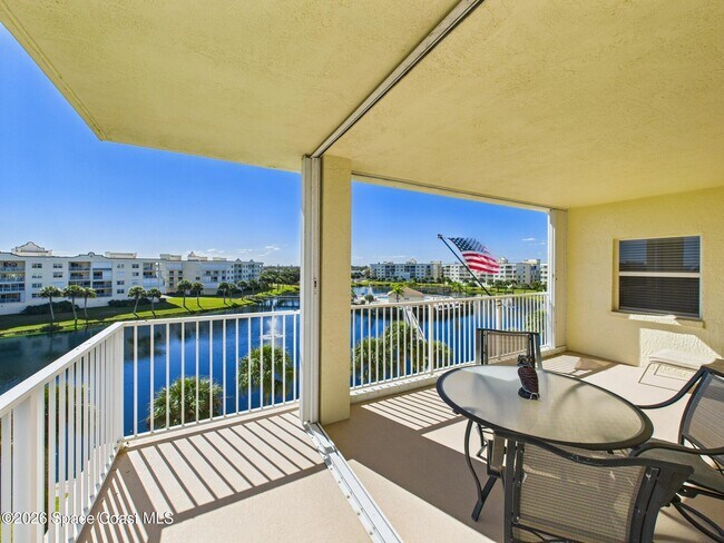 Building Photo - 8951 Lake Dr