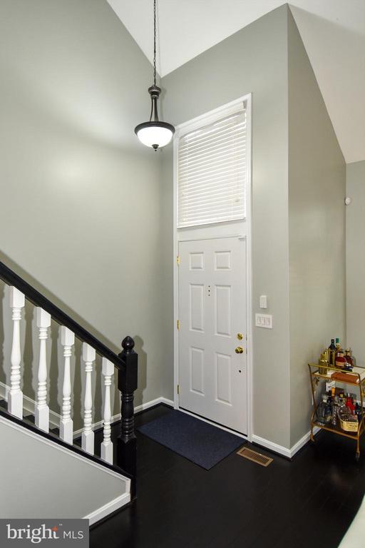 Primary Photo - 406 Fortress Way