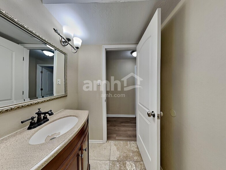 Building Photo - 4029 S 7200 W