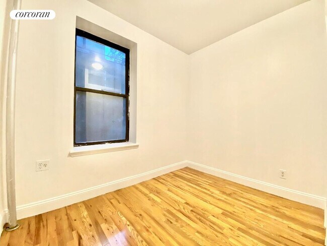 Building Photo - 351 St Nicholas Ave
