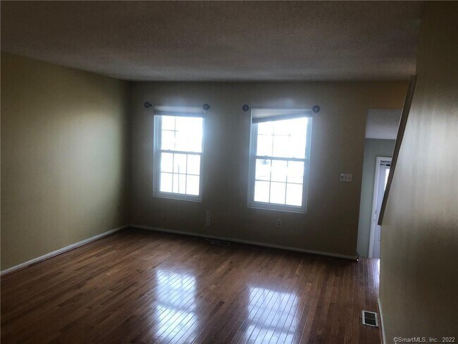 Building Photo - 229 Branford Rd
