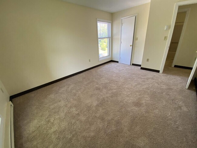 Building Photo - 133 Eastern Ave