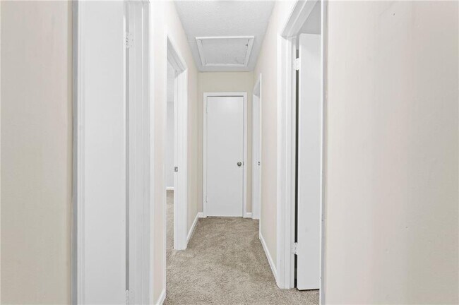 Building Photo - 1756 Harbin Rd SW