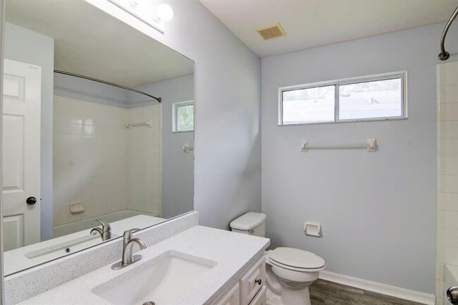 Building Photo - 1017 NW 87th Way