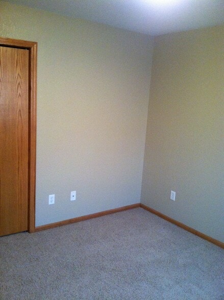 Bedroom #2 - 747 Willowbrook St NE