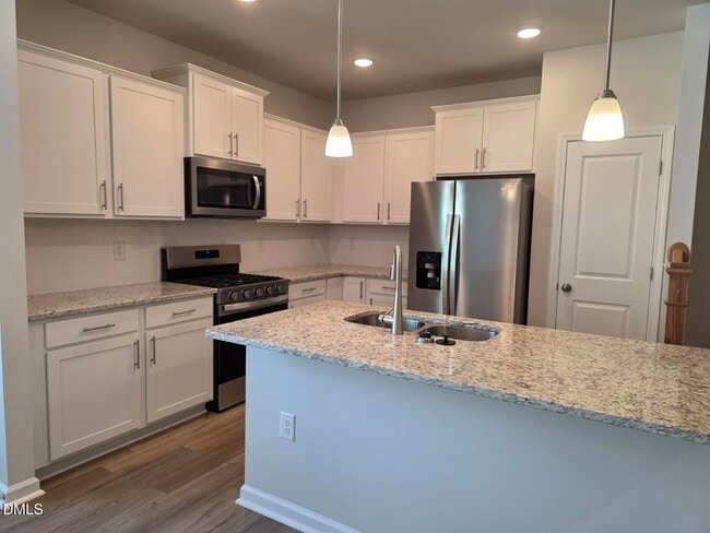 Building Photo - 242 Broomside Ave