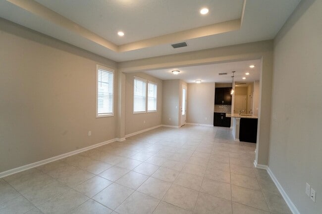 Building Photo - 298 Modesto Dr