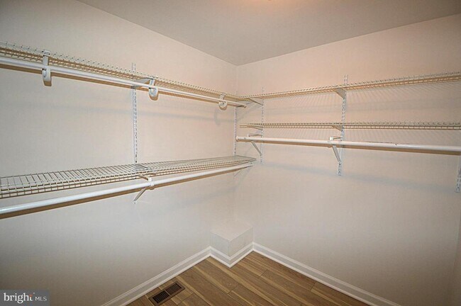 Building Photo - 13145 Melville Ln