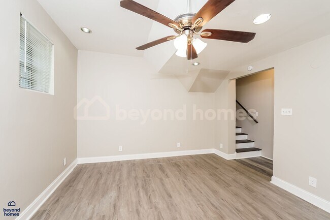 Building Photo - Beautiful 3 Bed 2 Bath Home in Hoover - Ju...