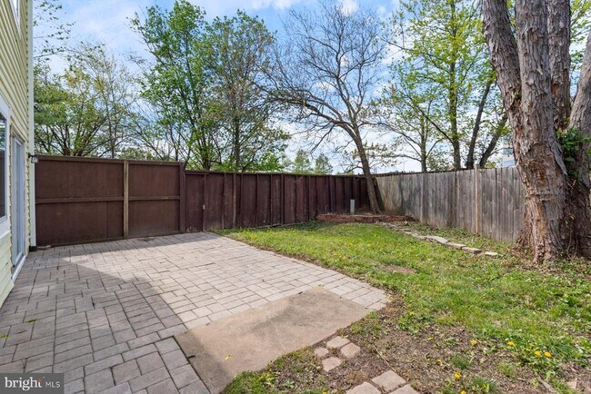 Building Photo - 759 Palmer Dr