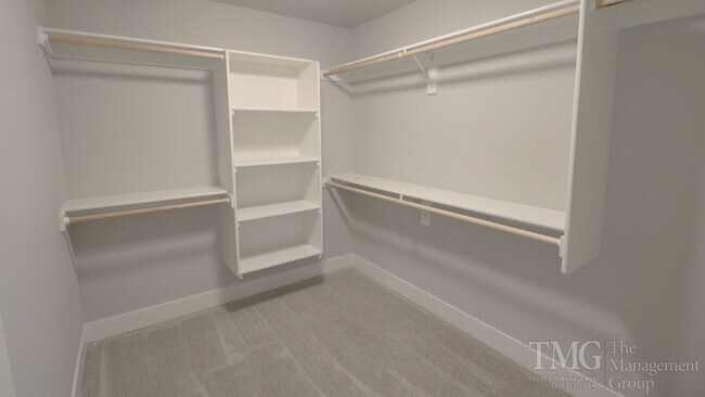 Building Photo - Beautiful 3BD Home in Orchards with Modern, Thoughtful Finishes & a Fenced Yard!