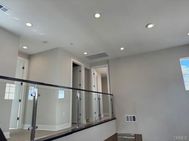 Building Photo - 705 Olivier Dr