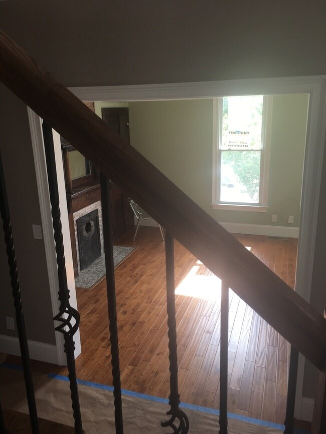 Building Photo - 1644 Forest Ave