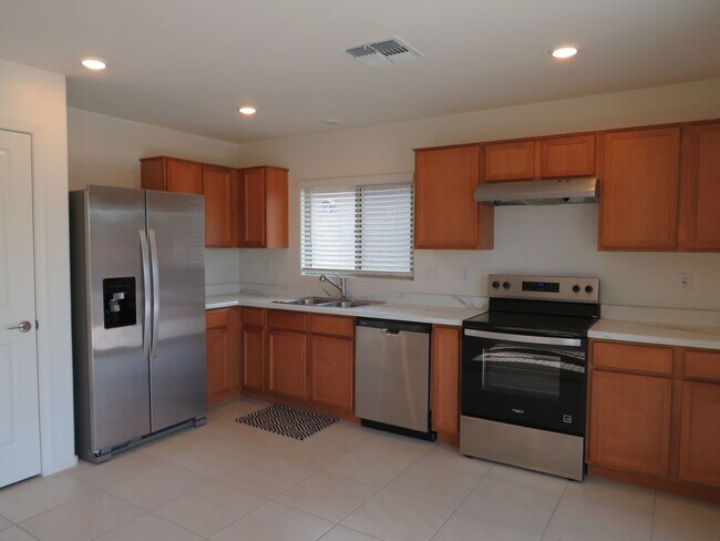 Building Photo - 6272 Spruce Goose Ave