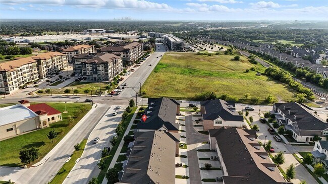 Building Photo - 6441 Iron Horse Blvd