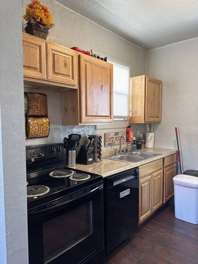 Building Photo - 7790 S 480 W