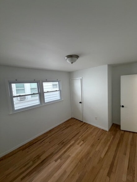 Building Photo - 14 Olean Ave