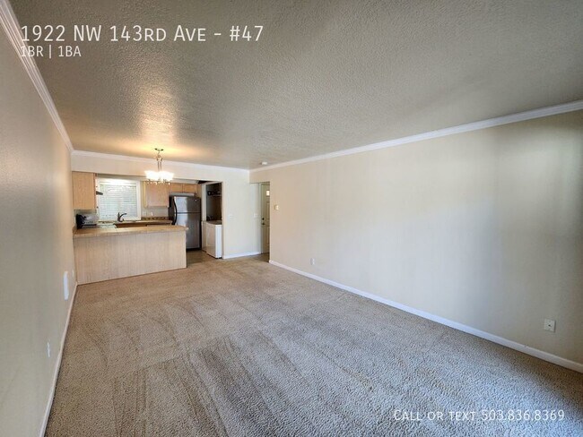 Building Photo - 1922 NW 143rd Ave