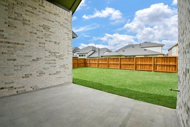 Building Photo - 4859 Antler Run Dr