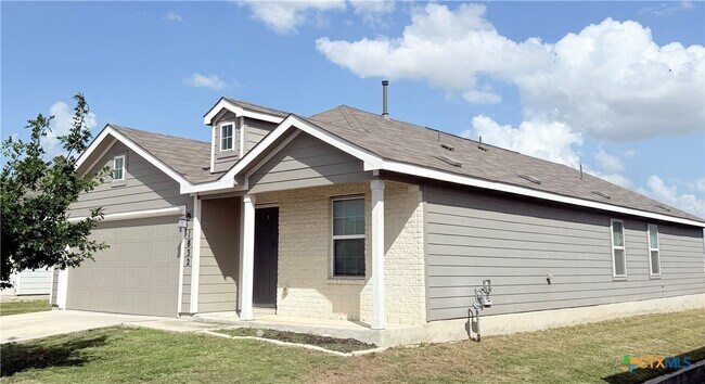 Building Photo - 1832 Heather Glen Dr